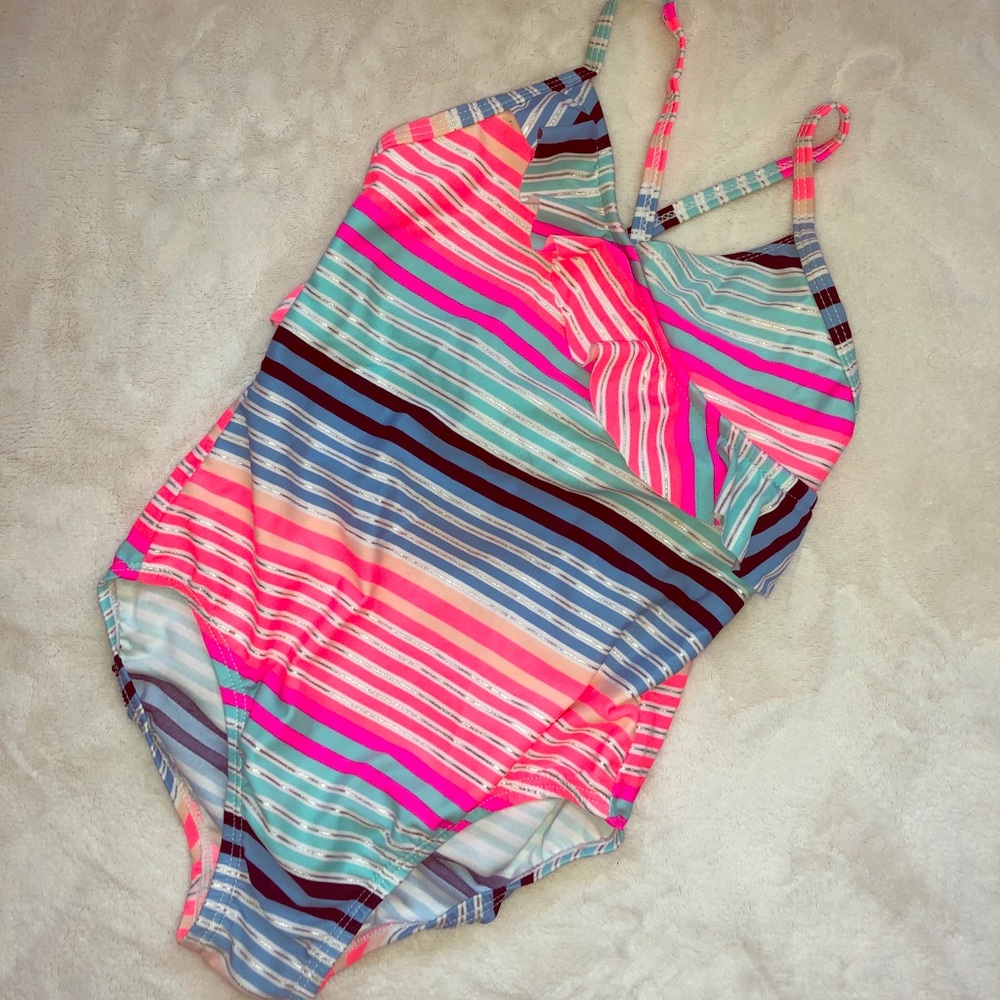 one piece suit💕